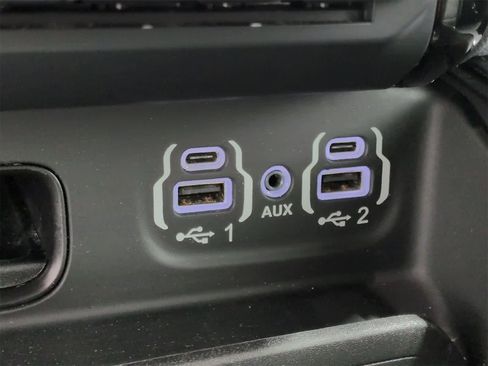 Certified 2021 RAM 1500 Laramie w/ Night Edition image 34