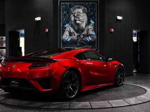 Used 2017 Acura NSX image 12