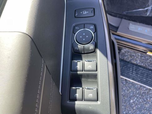 New 2026 Ford F450 Platinum w/ Platinum Plus Package AWD/4WD image 16