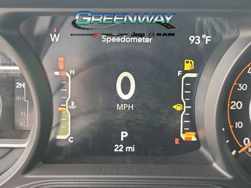 Used 2025 Jeep Wrangler Unlimited Sport AWD/4WD image 31