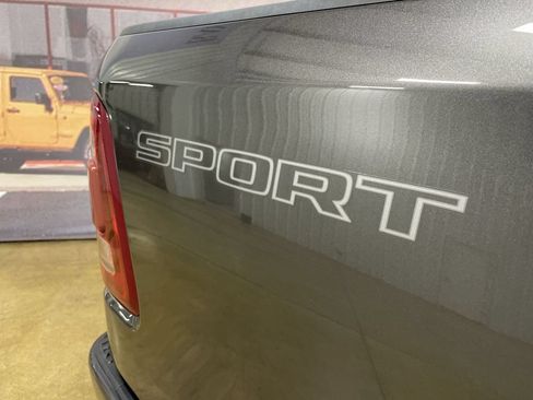Used 2020 RAM 1500 Laramie w/ Sport Appearance Package AWD/4WD image 31