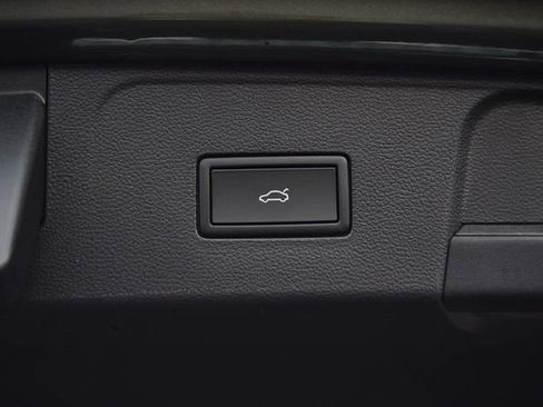 New 2026 Volkswagen Atlas SEL image 27