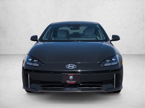 Used 2023 Hyundai Ioniq 6 SEL image 2
