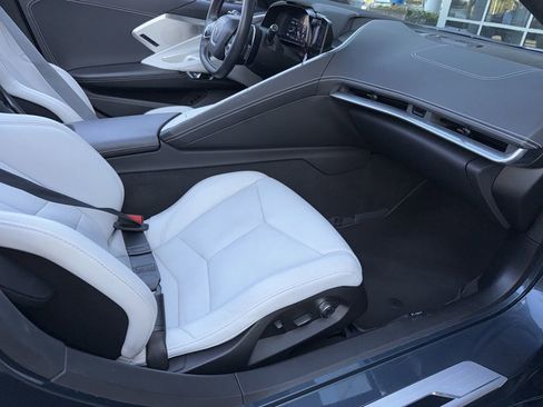 Used 2021 Chevrolet Corvette Stingray Preferred Conv w/ Z51 Performance Package image 25