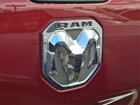 Used 2023 RAM 1500 Big Horn image 30