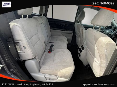 Used 2017 Honda Pilot EX image 33