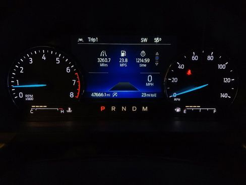 Used 2021 Ford Explorer XLT w/ Class III Trailer Tow Package AWD/4WD image 23
