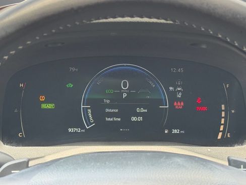 Used 2025 Toyota Camry SE w/ Convenience Package FWD image 14
