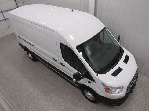 Used 2020 Ford Transit 250 Medium Roof AWD w/ Load Area Protection Package image 5