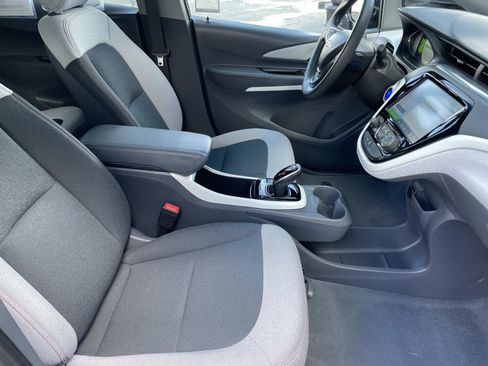 Used 2020 Chevrolet Bolt LT image 26
