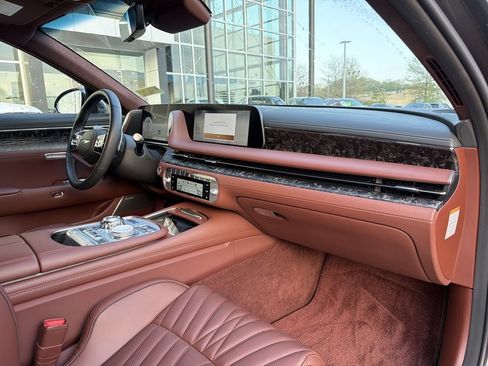 Used 2024 Genesis G90 3.5T image 19