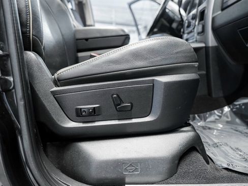 Used 2015 RAM 3500 Laramie Longhorn image 34