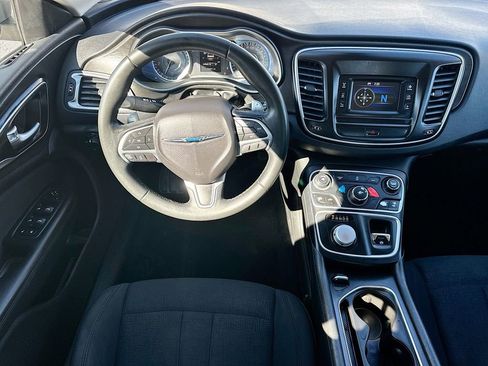 Used 2016 Chrysler 200 Limited image 25