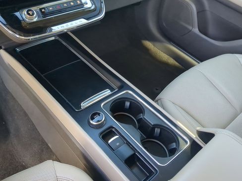 Used 2023 Lincoln Corsair FWD w/ Equipment Group 101A image 20