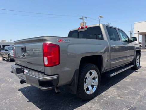 Used 2017 Chevrolet Silverado 1500 LTZ Z71 w/ LTZ Plus Package AWD/4WD image 13