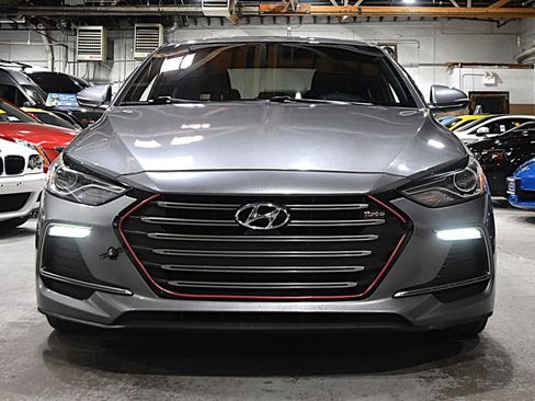Used 2017 Hyundai Elantra Sport FWD image 2