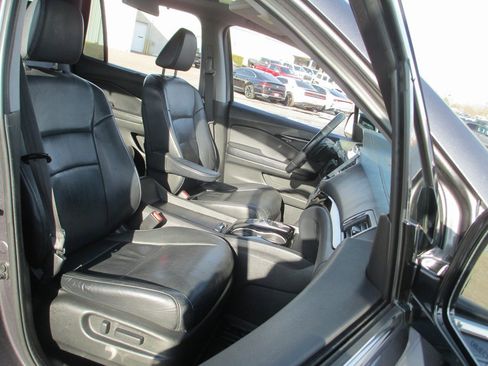 Used 2019 Honda Pilot Touring image 20