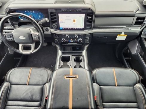 Used 2024 Ford F250 Platinum w/ FX4 Off-Road Package image 26