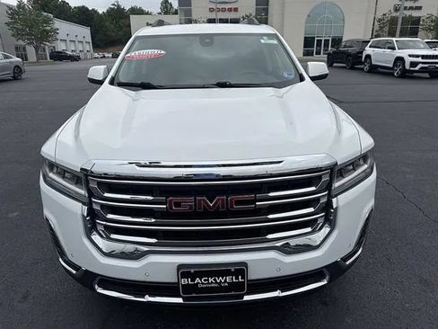 Used 2023 GMC Acadia SLE w/ Driver Convenience Package FWD image 2