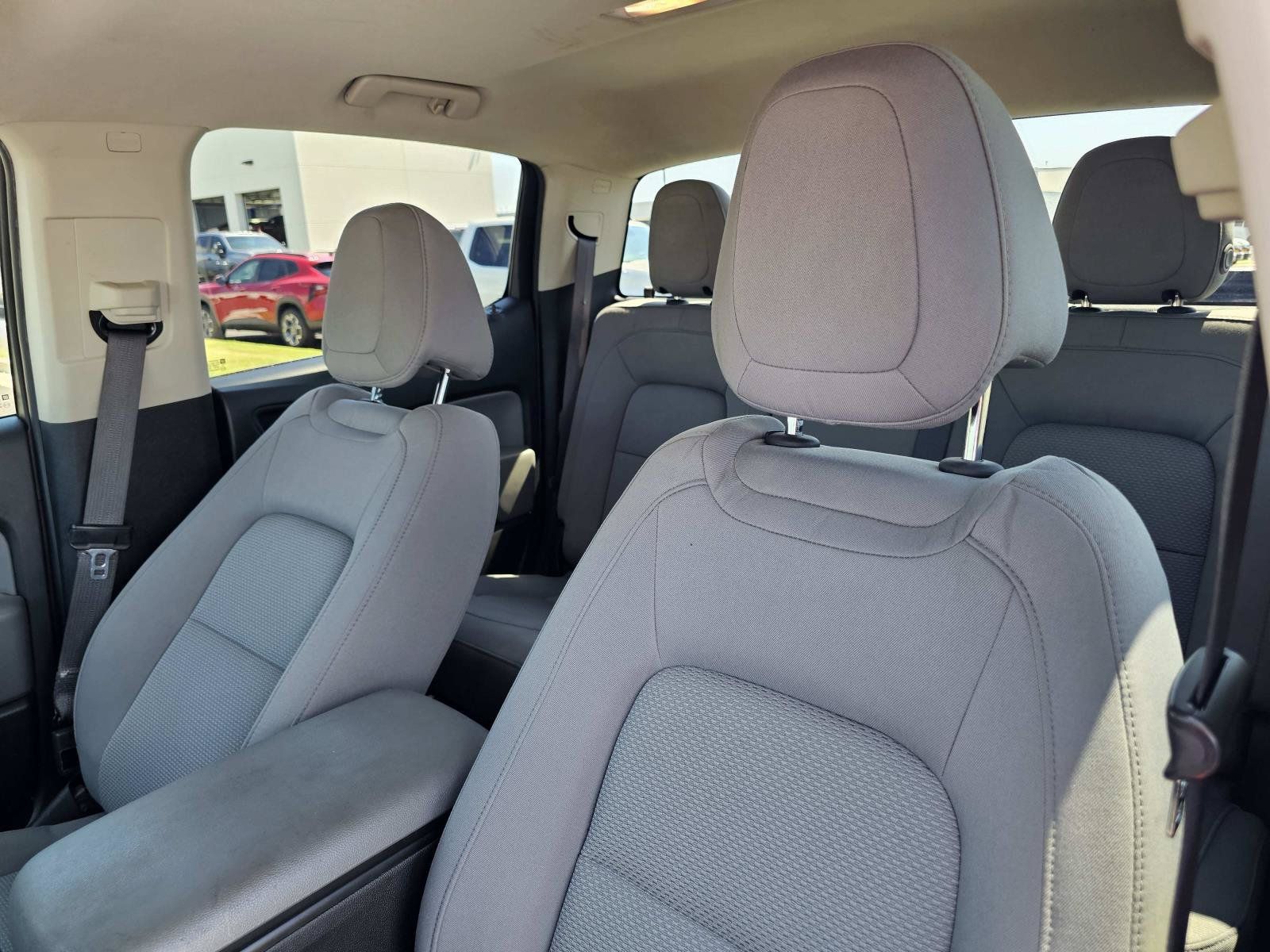 Used 2019 Chevrolet Colorado W/T w/ Custom Special Edition RWD image 17