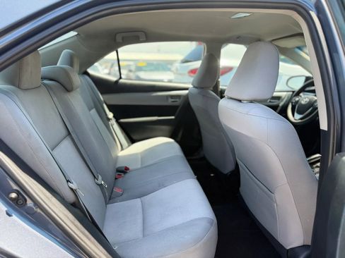 Used 2014 Toyota Corolla LE FWD image 33