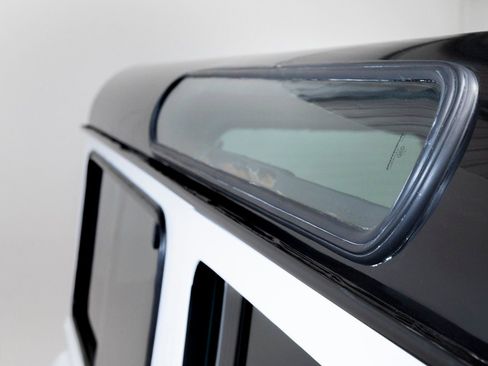 Used 1993 Porsche 968 Coupe image 17