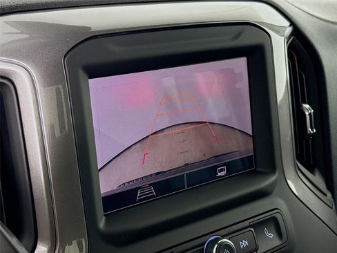 Used 2025 Chevrolet Silverado 1500 Custom image 13