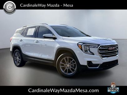 Used 2024 GMC Terrain SLT