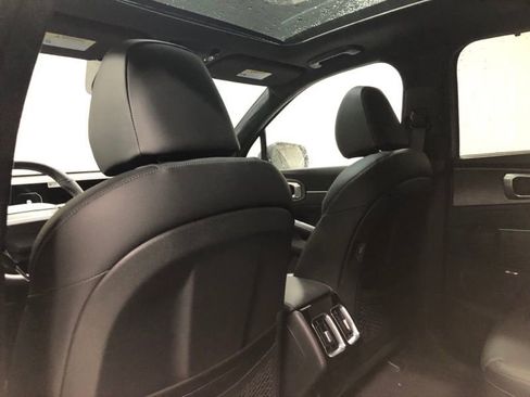 New 2026 Kia Sorento SX Prestige image 18