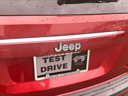 Used 2014 Jeep Compass Latitude FWD image 8