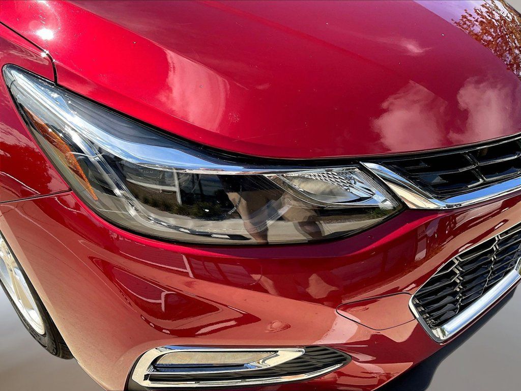 Used 2017 Chevrolet Cruze LT w/ Convenience Package FWD image 31