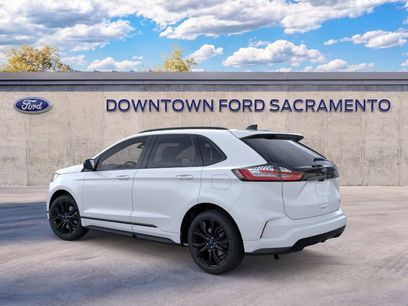 New 2024 Ford Edge SE w/ Black Appearance Package