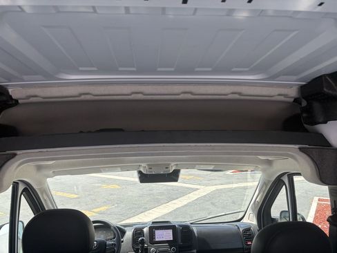 Used 2025 RAM ProMaster 3500 w/ Convenience Group image 17