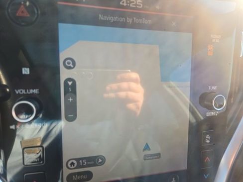 Used 2020 Subaru Legacy Limited image 11