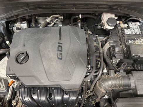 Used 2022 Kia Sorento S FWD image 9