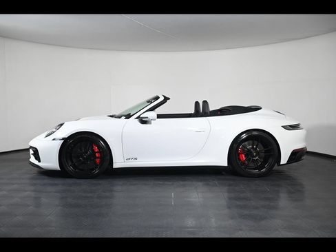 Certified 2023 Porsche 911 Carrera GTS RWD image 3