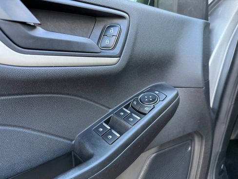 Used 2022 Ford Escape SE w/ Convenience Package image 14