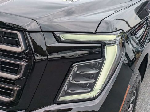 Used 2026 GMC Yukon AT4 Ultimate AWD/4WD image 10