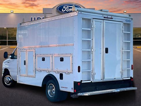 New 2026 Ford E-350 and Econoline 350 Super Duty w/ Power Equipment Group RWD image 3