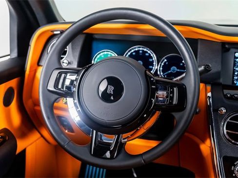 Used 2023 Rolls-Royce Cullinan image 35