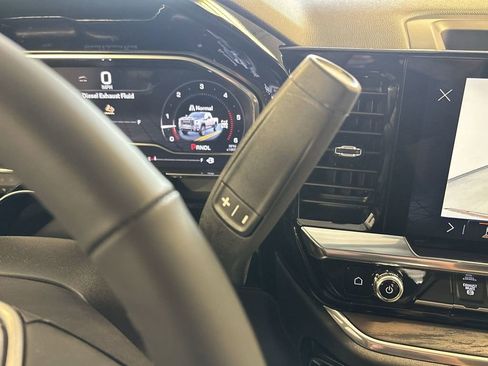 New 2025 GMC Sierra 2500 SLT AWD/4WD image 20