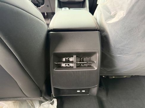 New 2026 Jeep Cherokee Limited image 23