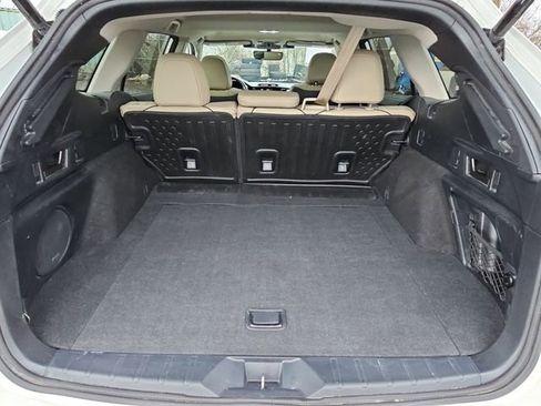 Used 2024 Subaru Outback Limited XT image 28