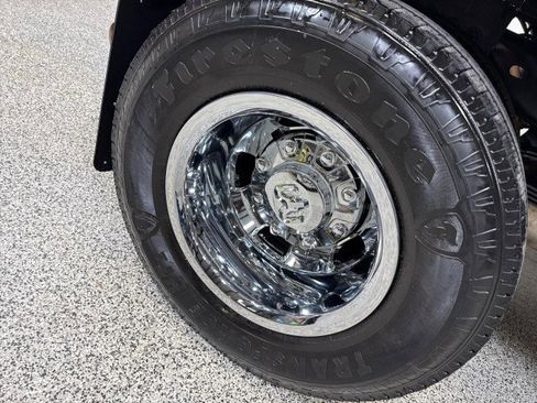 Used 2022 RAM 3500 Tradesman w/ Chrome Appearance Group image 71