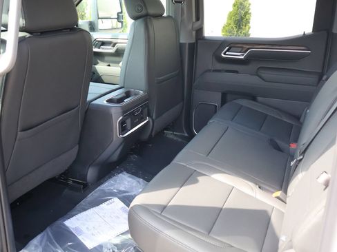 New 2026 GMC Sierra 1500 SLT w/ SLT Premium Plus Package AWD/4WD image 18