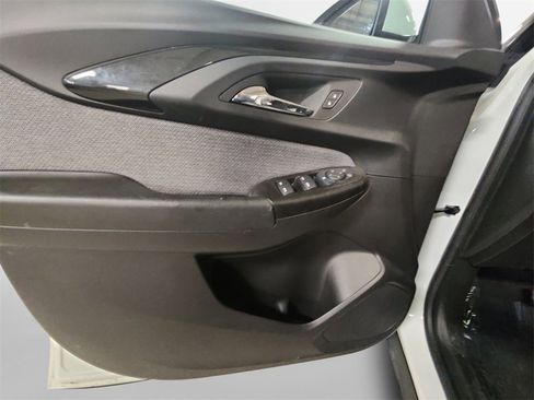 Certified 2023 Chevrolet TrailBlazer LT w/ Convenience Package image 14