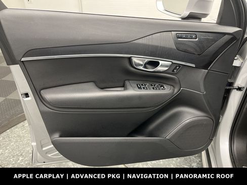 Used 2020 Volvo XC90 T6 Momentum w/ Protection Package Premier image 8