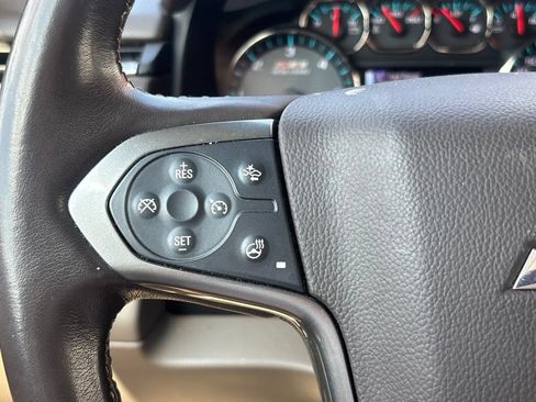 Used 2019 Chevrolet Tahoe LT w/ Luxury Package AWD/4WD image 21