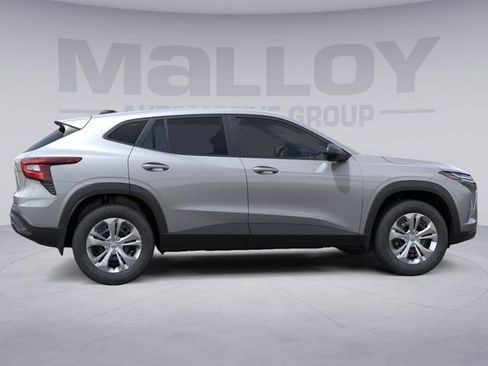 New 2026 Chevrolet Trax LS image 6