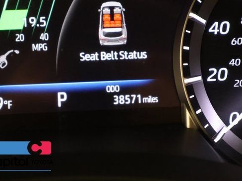Used 2023 Toyota Highlander XSE AWD/4WD image 16